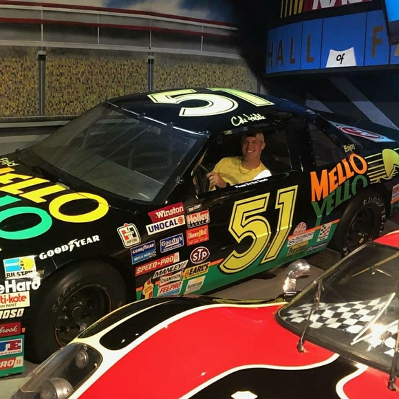 Meet your Posher, Dylan - Picture 1 of 1